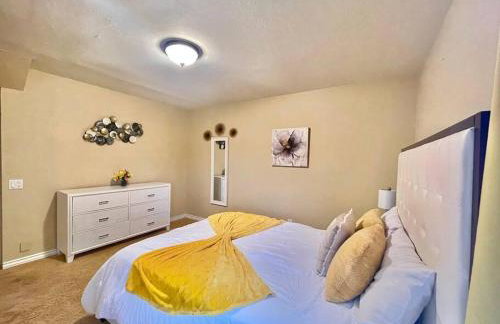 Stunning Panoramic Waterfront Pool Home Escape - Foto 59