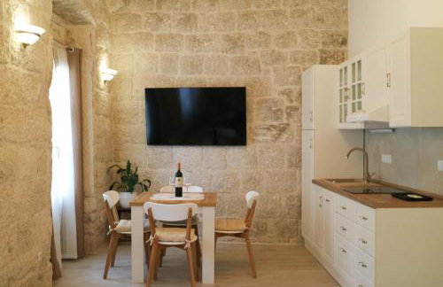 Sessa's Palace - Photo 9