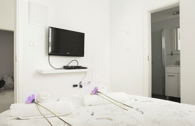 Kerem Hateiminim Apartments - Photo 16