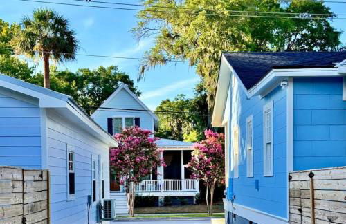 Newest Cottage Downtown. Pet Yes - Photo 52