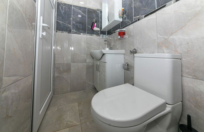 Ceren Villa Akyaka Daily Weekly Rentals - Photo 9