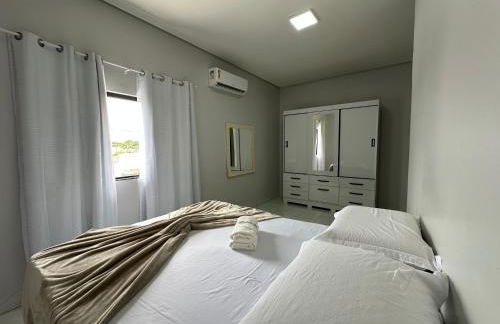 Apartamento completo ate 5 pessoas ou um quarto com sala e cozinha para 2 pessoas - Foto 1