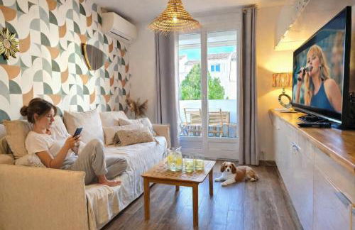 Les Lavandes - à 5min de la mer à pieds , avec balcon et parking - BY AURAconciergerie - Foto 2