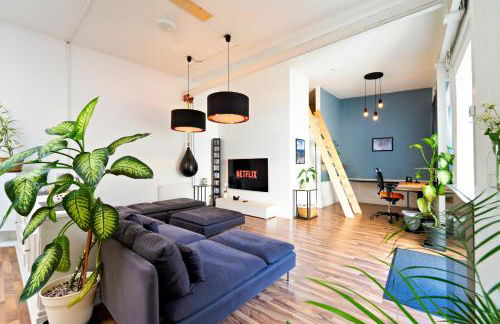 Loft House 170qm, Central, Own Garden, Parking lot - Foto 9