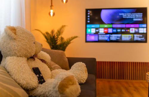 P-Hosting Modernes Apartment zwischen Ravensburg und dem Altdörferwald, 110qm, Familienfreundlich, Separater Eingang, Kaffeevollautomat, Bäcker und Pizzeria 15 Meter, Spielplatz 50 Meter, 20 Km zum Bodensee, 30Km in die Berge - Photo 33