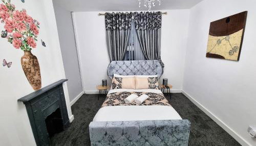 *11BR* Setup for your most amazing relaxed stay + Free Parking + Free Fast WiFi * - Foto 2