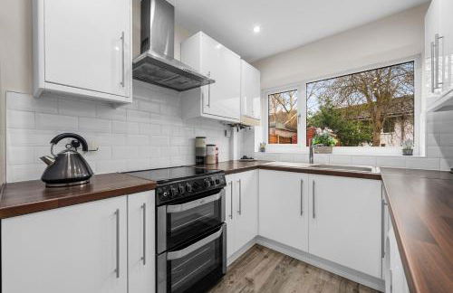 Stylish 3-Bed Close to MCR City Centre for 8 Guests - Foto 17