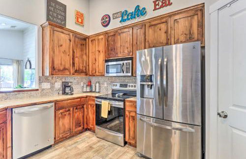 Charming Burnet Cottage with Lake View and Porch! - Foto 11