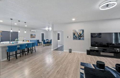 Gorgeous 6BR Sleeps 18 w Hot Tub - Foto 38