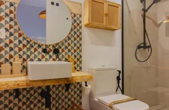 Hacienda Clavero Eight Sea View Apartment - Photo 46