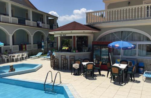 Hotel Villa Basil - Photo 48