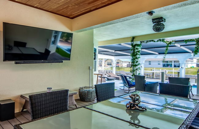 Golden Globe - Luxury on the Canal With Pool spa - Foto 30