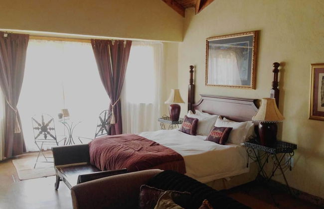 Fox and Squirrel - Foto 2