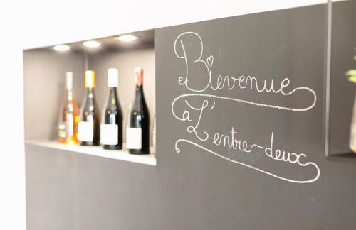 L'entre deux-suite romantique - jacuzzi privatif - clim réversible - wifi - Foto 17