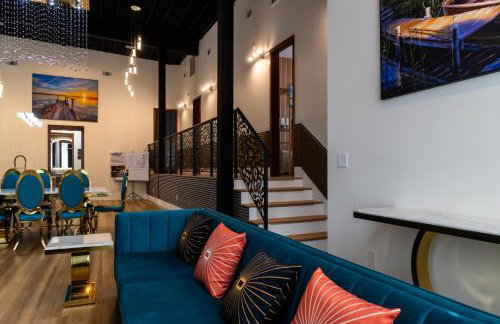 Luxury Downtown Home Near Lake Martin - Foto 4