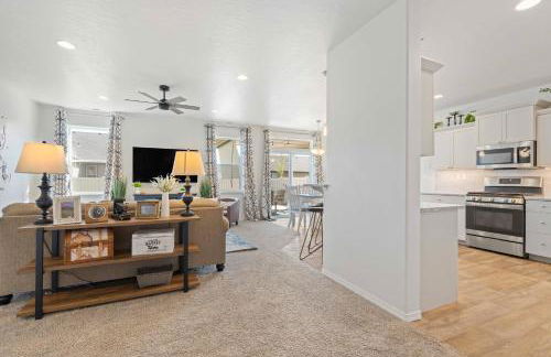 The Explorer! Extra Game Room, Fire pit Sleeps 10! - Foto 8