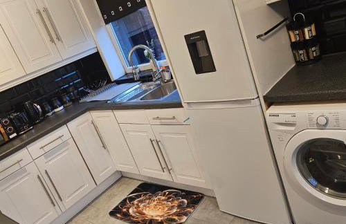 West park Royal House, Holidays, Contractors,Relocation,Free Parking & WiFi - Foto 52