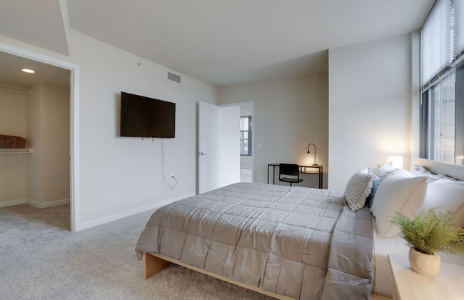 Nice 2BR Condo at Pentagon City - Photo 13