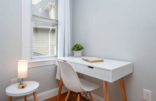 Jennifer's Cozy Apt Brown U Athletic Field Views - Foto 22