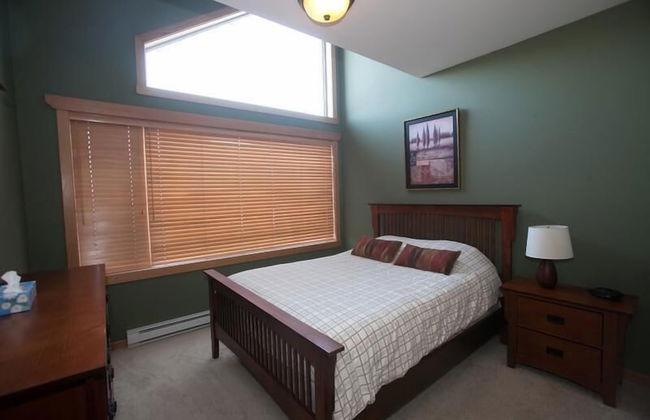 Snow Ridge by Apex Accommodations - Photo 3