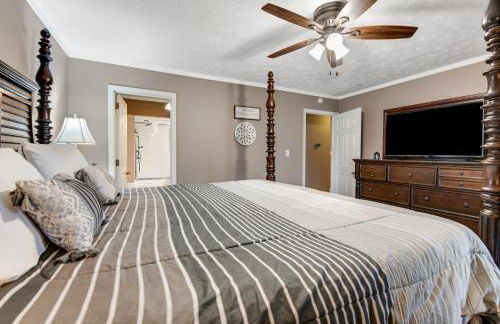 Lakefront Home Dock Covered Deck Fire Pit Dogs OK - Foto 16