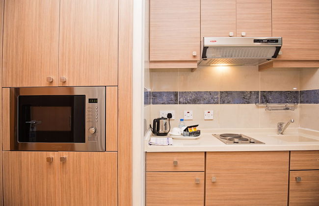 Platinum Hotel Apartment - Photo 8