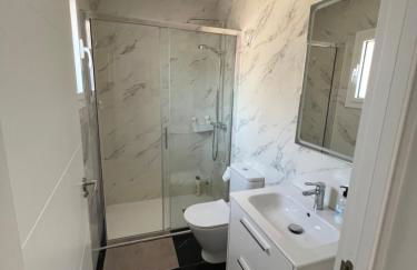 Maison de Rêve avec Piscine Privative et Vue sur Mer - Proche Barcelone et Port Aventura - Foto 16