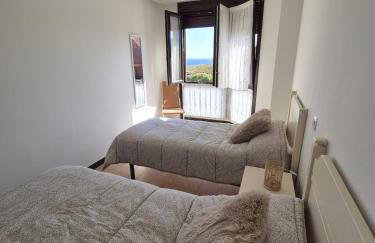 Dúplex 3 habitaciones y 2 baños Fantásticas vistas al mar - Photo 8