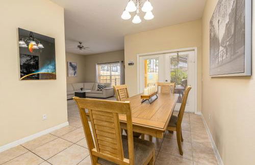 Special Offer Stunning TownHome With Private Pool close to Disney 8960PP - Foto 28