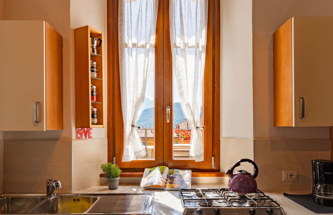 2 bedroom Apartment in Tremezzina with terrace - Photo 12