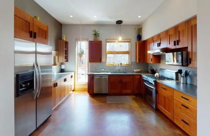 Built In 2007, This Deluxe 3-Story Solar Condo Offers The Best Of Bozeman! - Foto 7