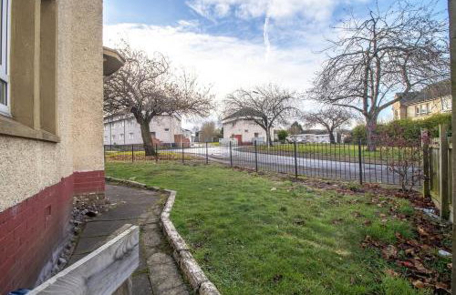 Kerr Apartment-Spacious 4-Bed Flat in Hamilton, Close to Glasgow - Foto 3