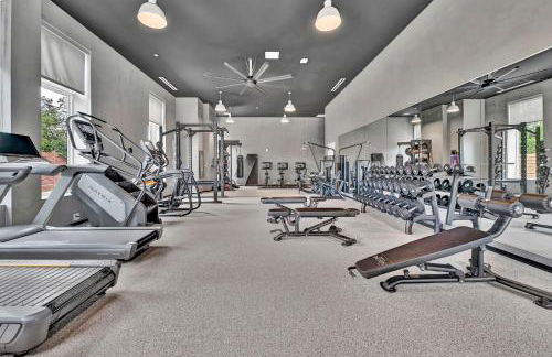 Stay in Cleveland mins to Cleveland Clinic, Hospitals, Museum, Universities & Downtown - Foto 44