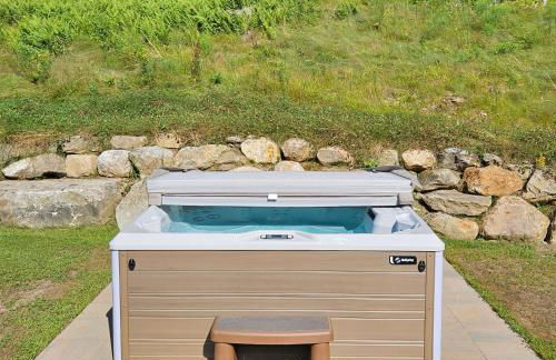 Experience the charm of Peak Hill Home, a cozy 3-BR retreat close to Ski Resort - Foto 45