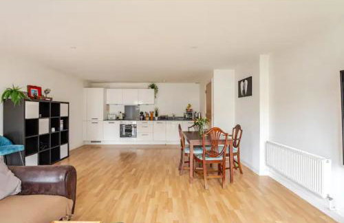 The Nest of Forest Hill - Photo 7