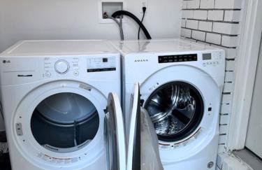 Downtown and Near, I-95. Pet Yes - Photo 9