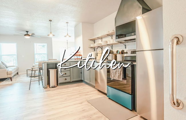 Spacious Cozy 6BR for 14- Lgbtq Friendly 2260 - Photo 11