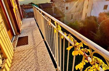 Home and garden nestled in Ameno - Foto 28