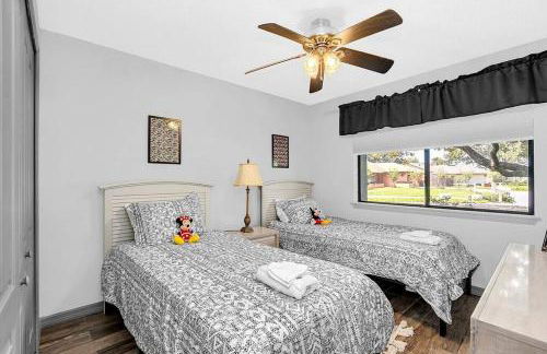 Tranquil Oasis 4BR Pool Home - Foto 20