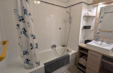 Résidence de Vacances avec piscine & Transat, à 2 minutes de la mer -Bât n7 - 2 appartements côte à côte terrasse communicante selon les disponibilités - Foto 6