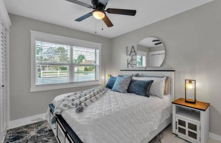 Lake, Pool, HotTub, Game Room, 8 Beds, Sleeps 17 - Foto 4