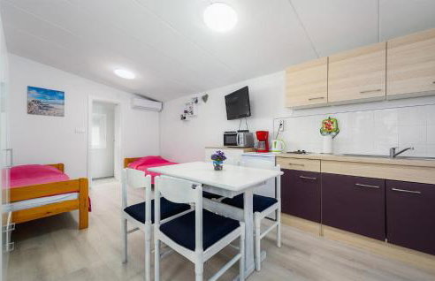 0-Bedroom Apartment In Porec - Foto 3