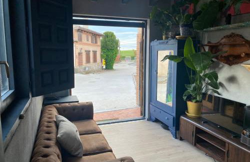 Casa Rural Alfoz, -Tiny house- con patio privado y barbacoa - Foto 49