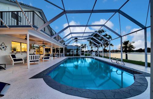 Lake Luxe Equine, Waterfront, Screened-in Pool, Hot Tub - Lake Views! Hosted By Relaxtay - Foto 29