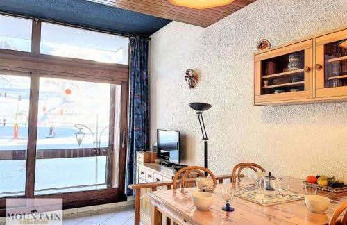Résidence Agena - STUDIO CABINE 4 PERSONNES SUR FRONT DE NEIGE MAE-9061 - Photo 3