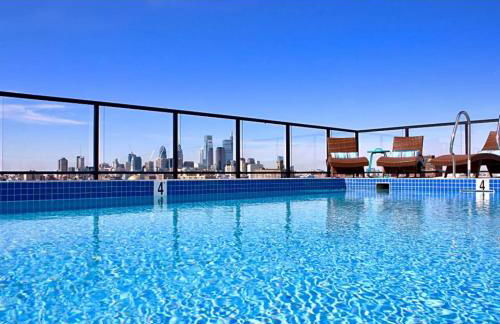 XL Studio - Stylish Studio with Rooftop Pool - Foto 20