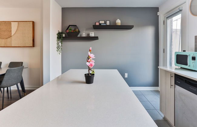 Central 3BDR Townhouse in Downsview Park - Foto 12