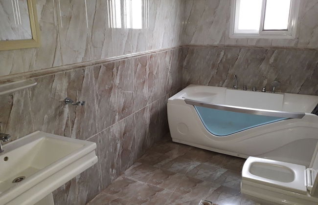 Star Residence - Photo 20