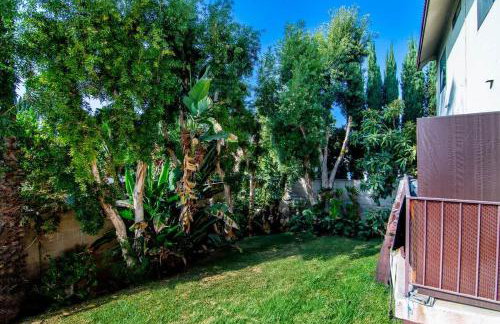 Stylish 1BR Near Universal Studios with Parking - Foto 34