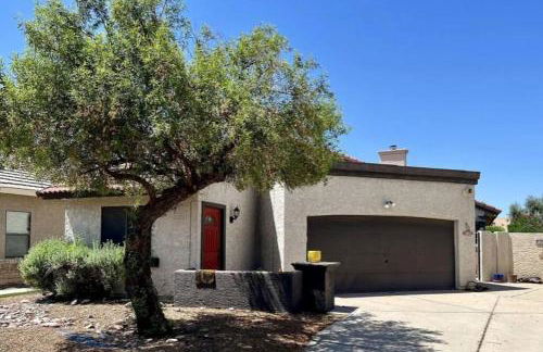 Lakefront Hacienda with Pool, Hot-tub, Tennis - Foto 14